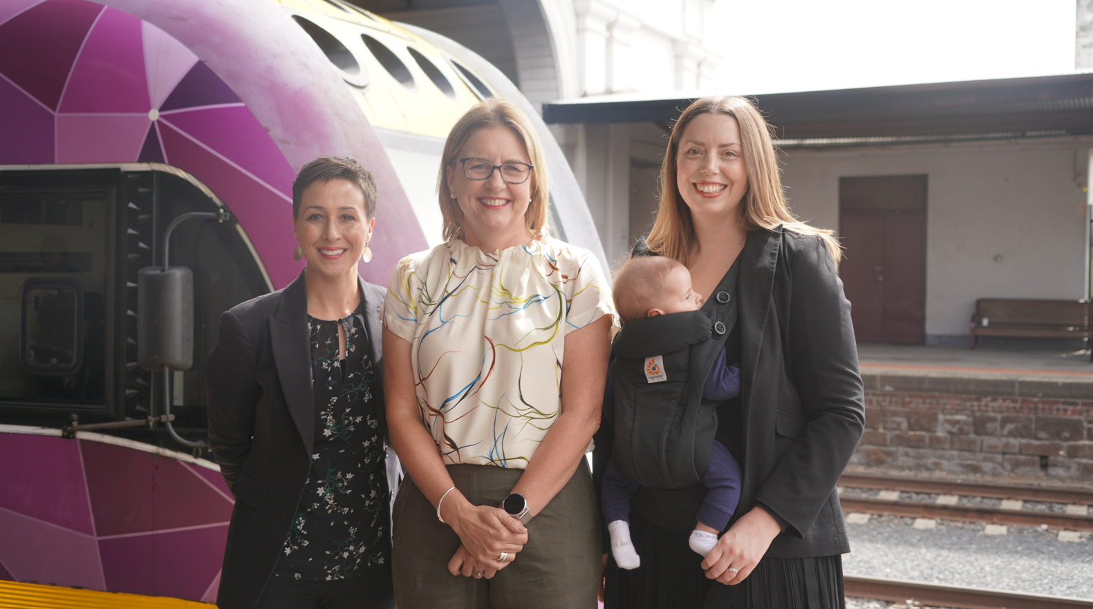 CHEAPER FARES AND EXTRA SERVICES FOR ARARAT PASSENGERS Main Image